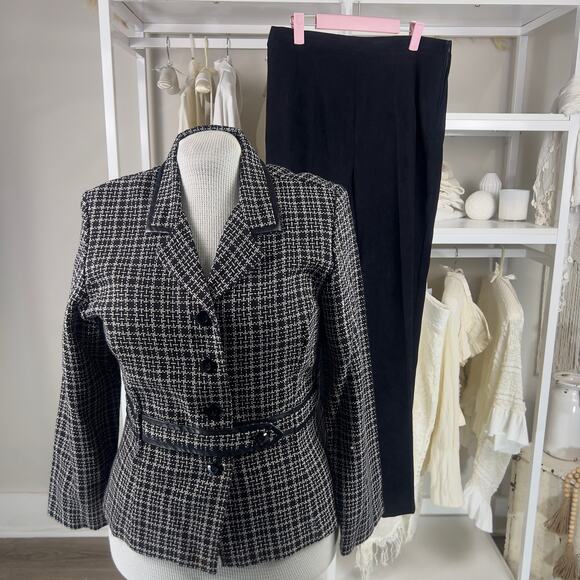 Sag Harbor Dress Women's Size 14 Suit Set- belted button up jacket & pants #2997 - Picture 1 of 12
